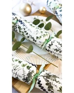 Kraft Eucalyptus Christmas Crackers Pack Of 12 -PARTY SUPPLIES SHOP kraft eucalyptus christmas crackers pack of 12 tpp2203 lifestyle